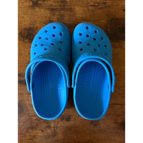 Blue Crocs Classic Clogs Adjustable Heel Strap Unisex Size J2  Waterproof Rubber - Picture 1 of 10
